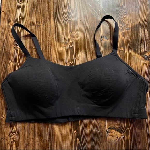 Natori Lightly Padded Basic Black Bra - Picture 1 of 3